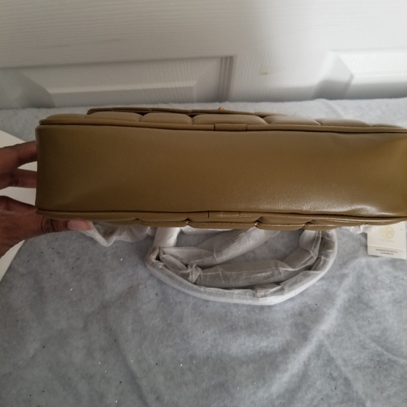 TORY BURCH KIRA CAMERA BAG (NWT) - Picture 11 of 16